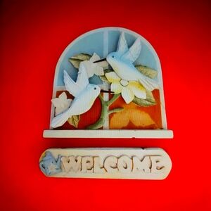 CRACKER BARREL HUMMINGBIRD WALL DECOR